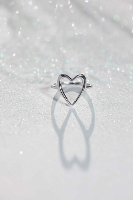 Серебряное кольцо "Сердце"