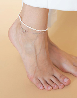 Серебряный браслет на цепочке "треугольник" на ногу
