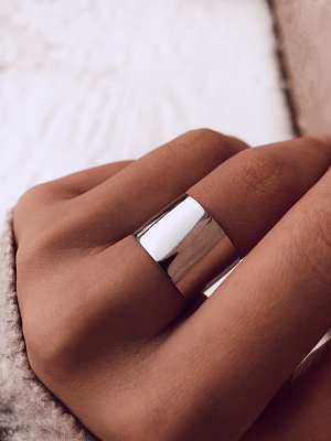 Серебряное широкое кольцо 14 мм